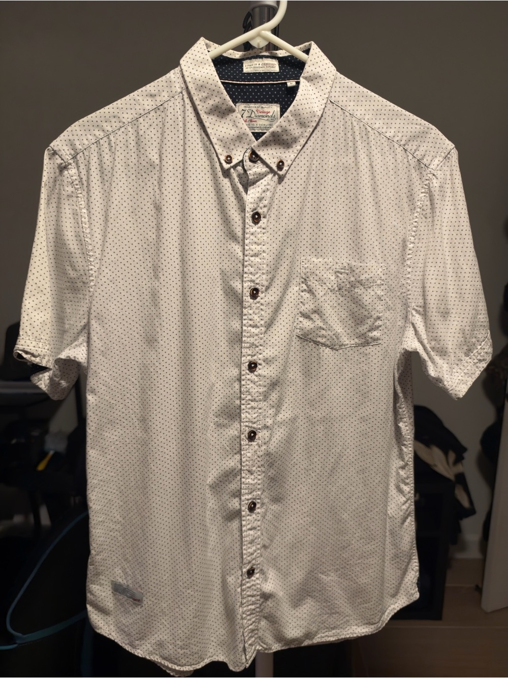 7 Diamonds White Short-Sleeve Button-Down with Navy Microdots